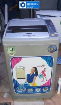 Máy giặt Sanyo 7kg (Mới 90%)