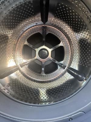 Máy giặt Toshiba lồng ngang 11 kg TW-117A6L