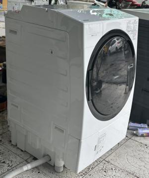 Máy giặt Toshiba lồng ngang 11 kg TW-117A7L