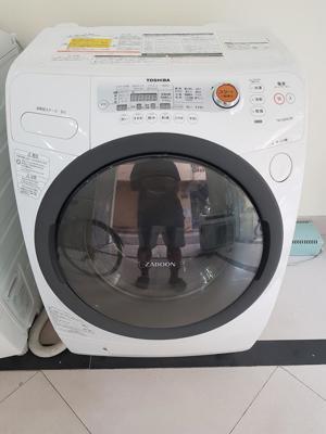 Máy giặt Toshiba lồng ngang9 kg TW-G520L