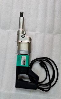 MÁY GÕ RỈ DÙNG ĐIỆN NHẬT BẢN NPF-95 100V