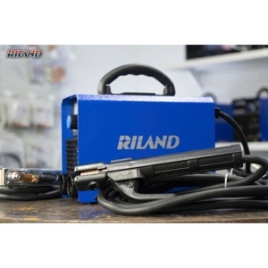 Máy hàn Btec MMA 200E Pro