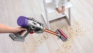 Máy hút bụi Dyson V10 Absolute Pro