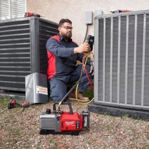 Máy hút chân không M18