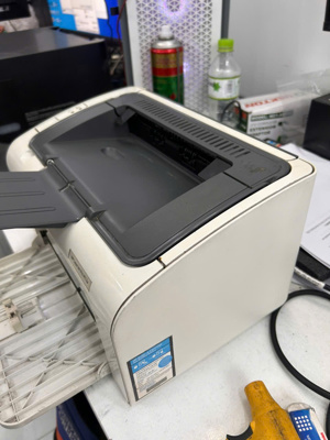 Máy in laser HP LaserJet Pro M12a