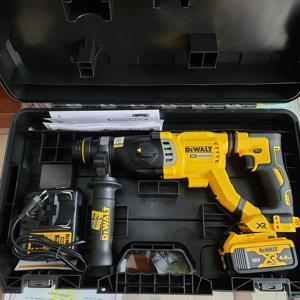 Máy khoan động lực dùng pin Dewalt DCH263M2