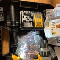 máy khoan pin Dewalt DCD996p2 usa