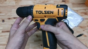 Máy khoan pin Tolsen 79023 12V