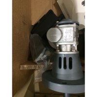 Mấy khuấy hóa chất nhựa PVC, khuấy bồn 1000L hiệu MIXV2NTRI MIXER chính hãng EMEC Ý