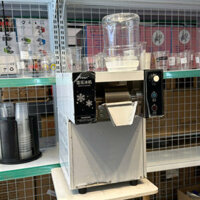 Máy Làm Kem Bingsu FEST RC-FL-98B-1200w