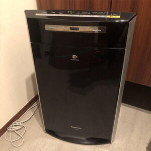 Máy lọc không khí Panasonic F-VXH70