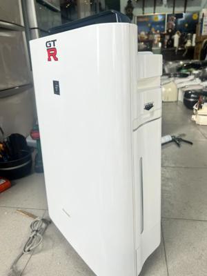 Máy lọc không khí Sharp KC-E70A1