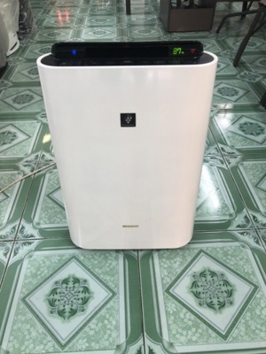 Máy lọc không khí Sharp KC-E70A1