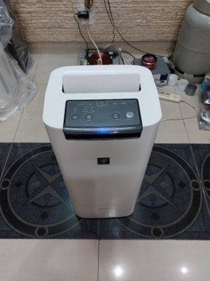 Máy lọc không khí Sharp KI-HS40