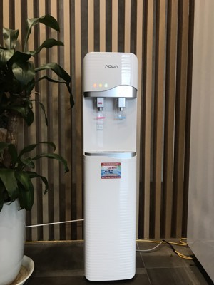 Máy lọc nước nóng lạnh Aqua GP-900