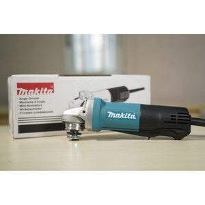 Máy mài Makita 9556HP