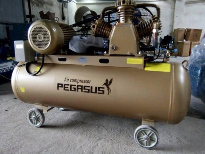 Máy nén khí dây đai pegasus 2 đầu nen,2 motor Koku TM-V-0.25-12.5x2-230L