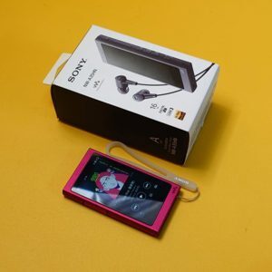 Máy nghe nhạc Sony Walkman NW-A35
