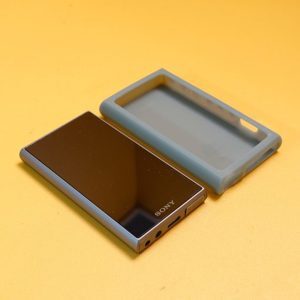 Máy nghe nhạc Sony Walkman NW-A105