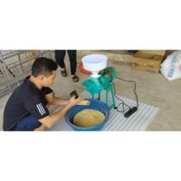 MÁY NGHIỀN NGÔ MỊN ,NGHIỀN VỠ LÀM THỨC ĂN CHO NGÀ ,VỊT công suất 2,2kw