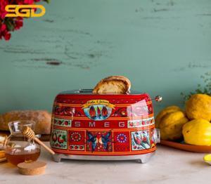 Máy nướng bánh mì TSF01DGEU Smeg 535.43.680