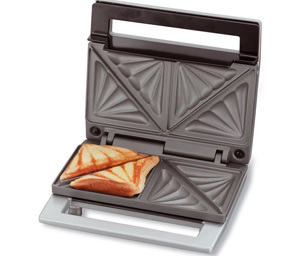 Máy nướng bánh Sandwich Cloer 6219 900W