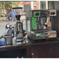 Máy pha cà phê Casadio Dieci A1 cũ đã qua sử dụng giá rẻ 30tr/máy.