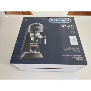 Máy pha cà phê Delonghi EC685