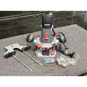 Máy phay gỗ Ozito ROU-5000