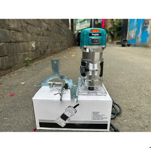Máy phay Makita 3709