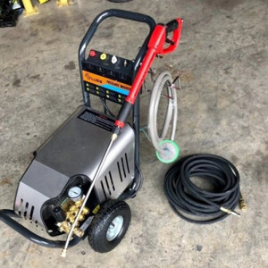 Máy phun cao áp Luba 15M32-5.5T2 - 5.5kW