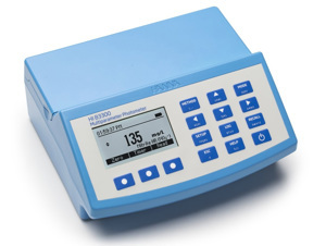 Máy quang pH và đa chỉ tiêu trong nước Hanna HI83300-02