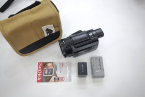 Máy quay phim Sony Handycam FDR-AXP55