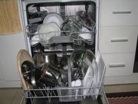 Máy rửa bát có rửa sạch xoong nồi hay không? Giải đáp thắc mắc trong 2 phút