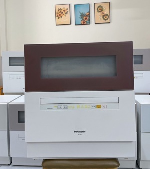Máy rửa bát để bàn 6 bộ Panasonic NP-TH1