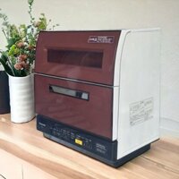 Máy rửa bát Panasonic NP-TR8