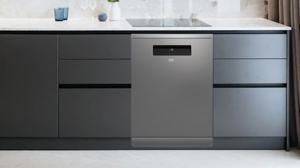 Máy rửa bát độc lập Beko 15 bộ DEN48520X