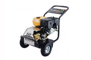 Máy rửa xe chạy dầu Diesel Lutian 18D35-10A