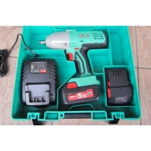 Máy siết bu lông dùng pin 18V DCA ADPB20F