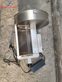 Máy thái hành lá, tỏi tây chạy điện gia đình