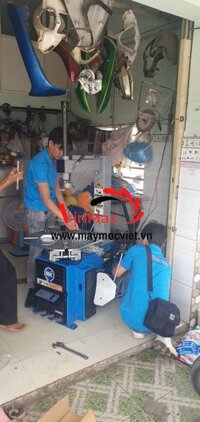 Máy tháo vỏ xe, máy ra vào lốp xe tay ga, xe máy, ô tô NK218E