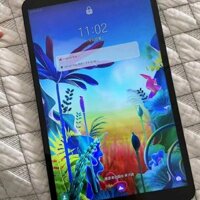 Máy tính bảng chuyên game pin trâu màn đẹp giá rẻ. G5 chíp 821 body kim loại mát lạnh và sáng bóng.