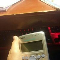 Máy tính casio (fx-570es plus)