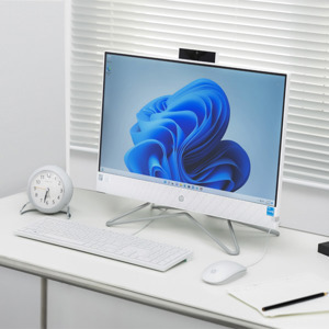 Máy tính để bàn HP AIO 22-dd2012d 6K7G5PA - Intel Core i3-1215U, 8GB RAM, SSD 256GB, Intel Iris Xe Graphics, 21.5 inch