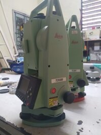 Máy toàn đạc điện tử Leica TCR307