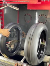 Máy tráng keo chống đinh lốp xe máy có cao tiền không? Giá bao nhiêu mua được?