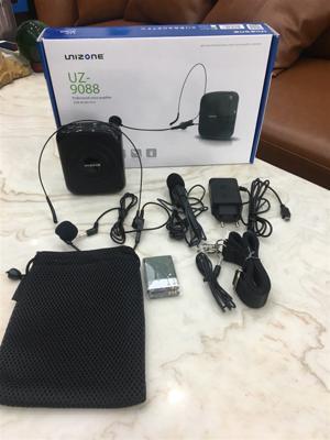 Máy trợ giảng Unizone UZ-9088