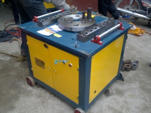 Máy uốn sắt GF20