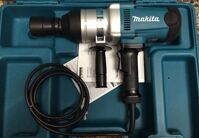 MÁY VẶN BU LÔNG MAIKITA TW1000