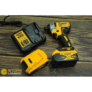 Máy vặn vít dùng pin Dewalt DCF887M2